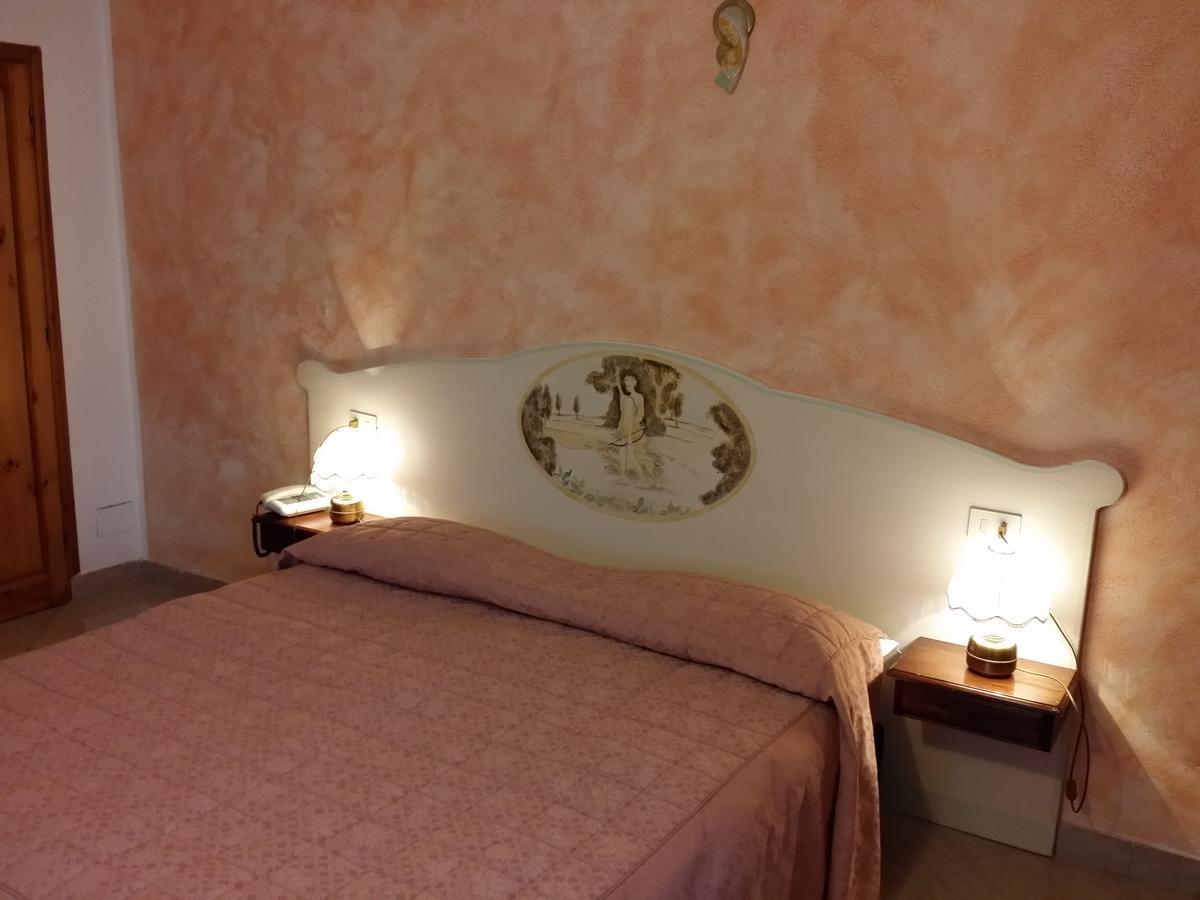 Albergo Diana Cerreto Laghi Habitación foto